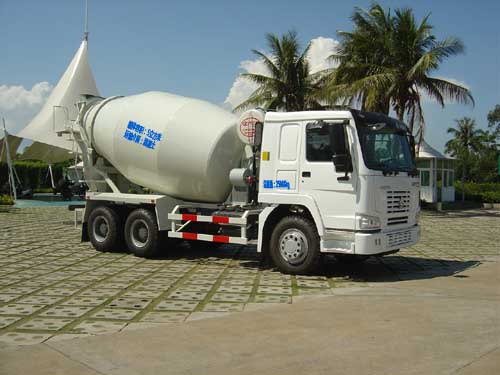凌扬牌MD5250GJBZQ3混凝土搅拌运输车图片