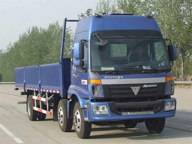 BJ1253VMPHH 欧曼231马力前四后四(小三轴)柴油8.6米国三载货汽车图片