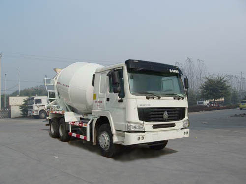 梁兴牌LX5252GJB混凝土搅拌运输车图片