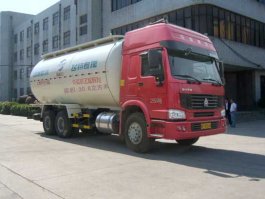 粉粒物料运输车