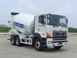 混凝土搅拌运输车