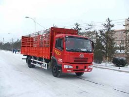 仓栅式运输车