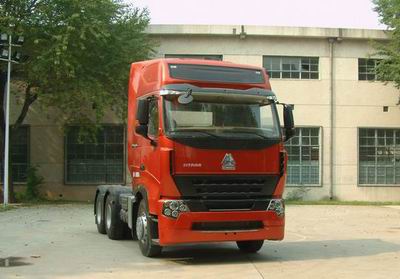 ZZ4267V324BC1K 汕德卡牵引汽车图片