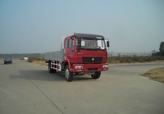 ZZ1164G5315C1 黄河190马力单桥柴油6.8米国三载货汽车图片