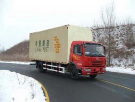 邮政运输汽车