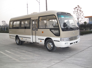 大马HKL6700CA客车图片