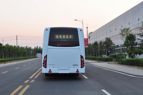 申沃SWB6121EV5纯电动城市客车公告图片