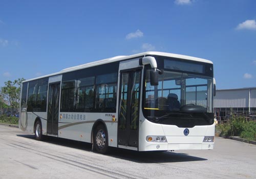 申龙11.4米10-32座混合动力城市客车(SLK6115USCHEV01)