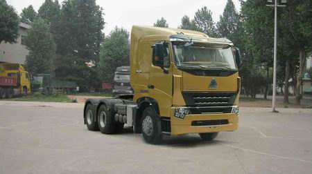 ZZ4257V3247P1H 豪泺牵引汽车图片