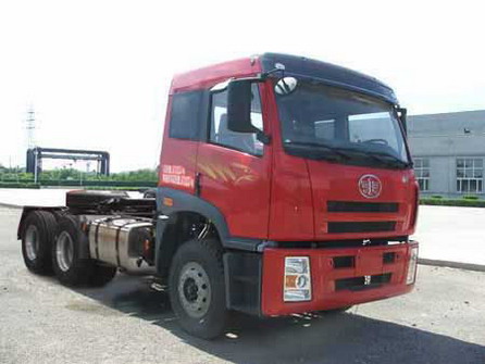 CA4252P22K1T1HXE4 解放集装箱半挂牵引车图片