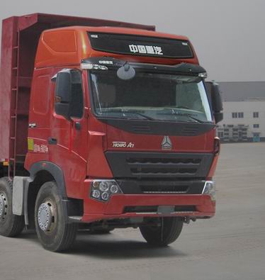 ZZ3317N4267P1L 豪泺379马力前四后八LNG8米国四自卸汽车图片