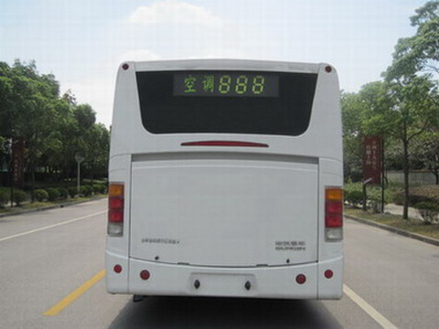 申沃SWB6107CHEV混合动力城市客车公告图片