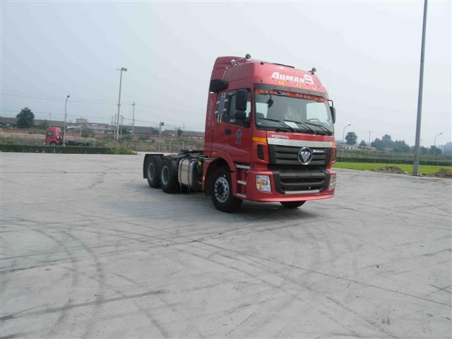 BJ4253SNFJB-13 欧曼半挂牵引车图片