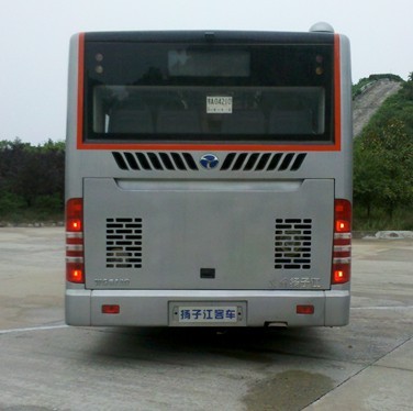 扬子江WG6122CHM4城市客车公告图片