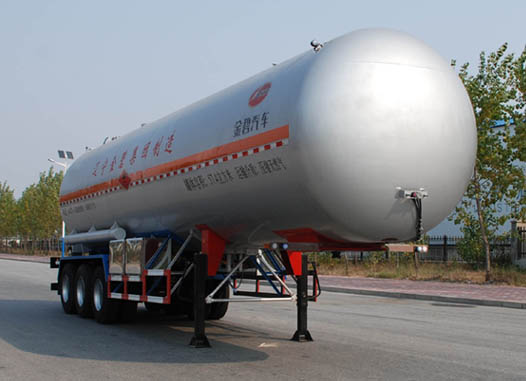 金碧13米2.2吨易燃气体罐式运输半挂车(PJQ9340GRQ)