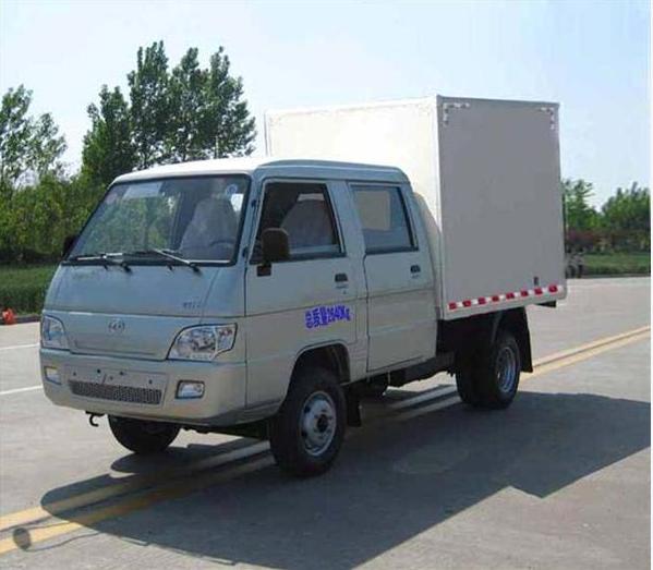 BJ2310WX8 北京2.5米厢式低速货车图片