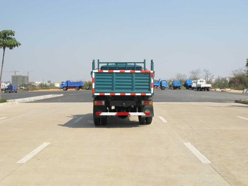 GH2515CPD-2 桂花2.9米自卸低速货车图片