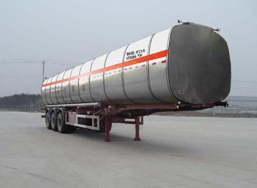 兆鑫13米30吨罐式半挂车(CHQ9404GHY)
