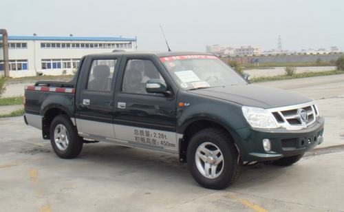 福田 103马力 轻型载货汽车(BJ1027V2MW5-X)