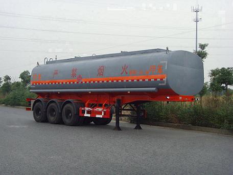 培新10米29.9吨化工液体运输半挂车(XH9403GHY)
