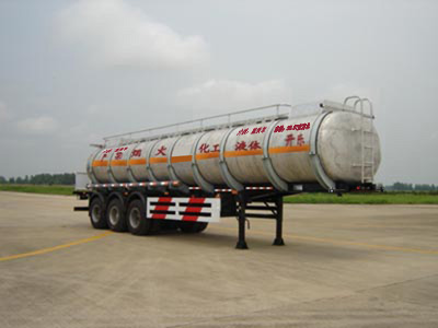 开乐10.5米30吨化工液体运输半挂车(AKL9404GHY)