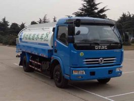 洒水车