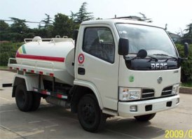 沼气池服务车