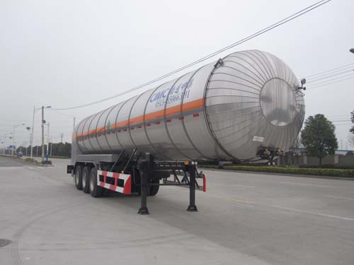 中集12.9米25.9吨液化气体运输半挂车(NTV9400GYQK)