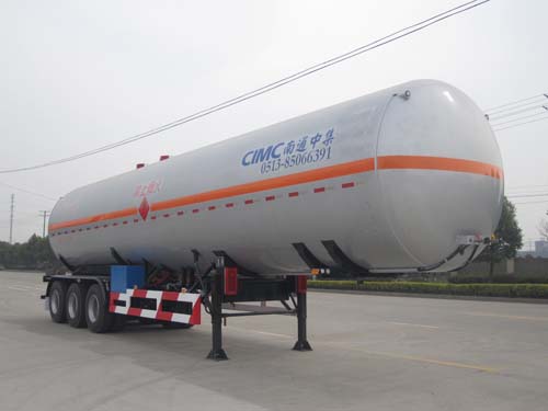 中集12.9米27.9吨液化气体运输半挂车(NTV9400GYQS)