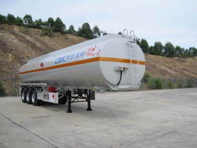 中集12.3米30.1吨易燃液体罐式运输半挂车(ZJV9400GRYSZ)
