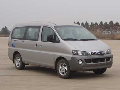 江淮5.1米7-9座轻型客车(HFC6500A1C8E4)