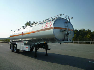 中集9.9米21吨易燃液体罐式运输半挂车(ZJV9292GRYSZ)
