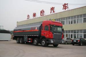运油车