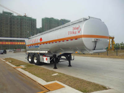 中集8.8米25.8吨易燃液体罐式运输半挂车(ZJV9351GRYSZ)