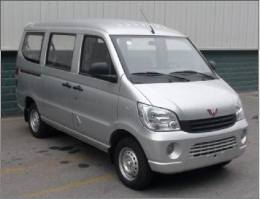 五菱牌LZW6390QCF型多用途乘用车