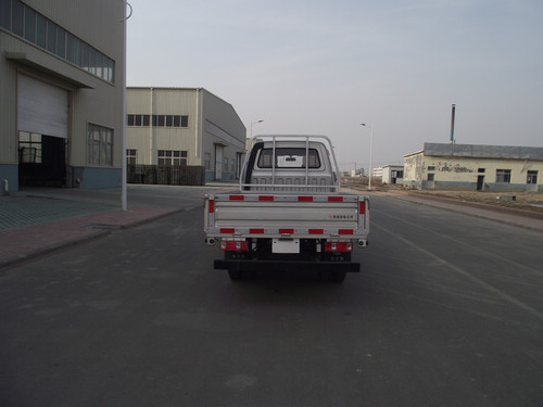 DFV1020N 金卡68马力单桥柴油2.5米国四轻型载货汽车图片