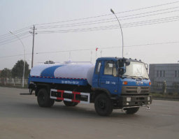 绿化喷洒车