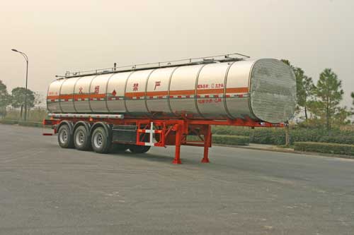 宏宙12米29吨化工液体运输半挂车(HZZ9404GHY)