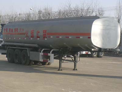 中集11.5米30吨化工液体运输半挂车(ZJV9400GHYSD)