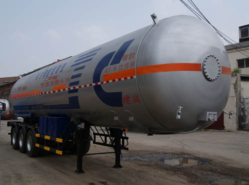 建成11.5米26.7吨液化气体运输半挂车(JC9400GYQTJM)