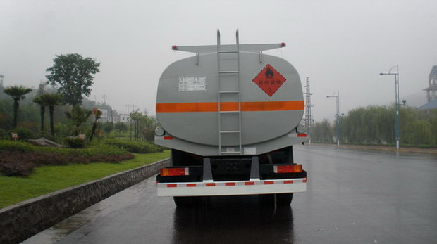 岷江牌YZQ5250GHY3化工液体运输车公告图片