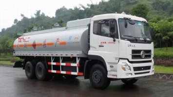 岷江牌YZQ5251GYY3运油车