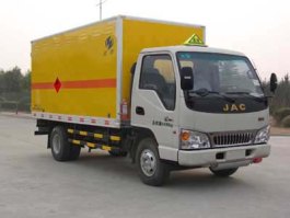 爆破器材运输车