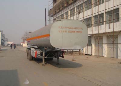 昌骅11.7米24.8吨化工液体运输半挂车(HCH9350GHY)