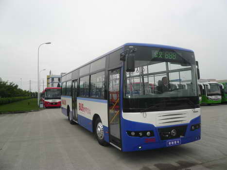 南骏9.2米17-43座城市客车(CNJ6920JB)