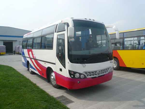 南骏8米24-34座客车(CNJ6800TB)