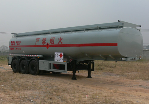明威11.7米28.6吨化工液体运输半挂车(NHG9401GHY)