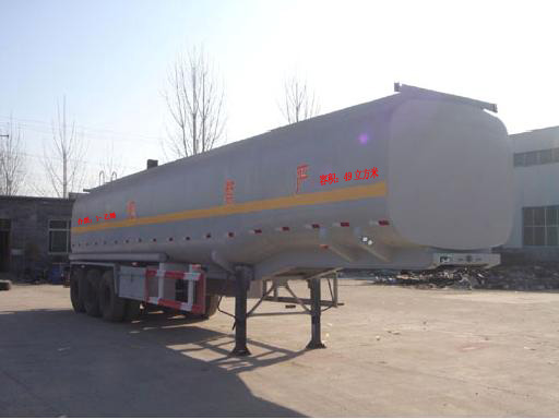 恩信事业13米30.3吨化工液体运输半挂车(HEX9400GHY)