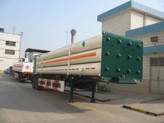 安瑞科12.4米0.9吨高压气体运输半挂车(HGJ9341GGQ)