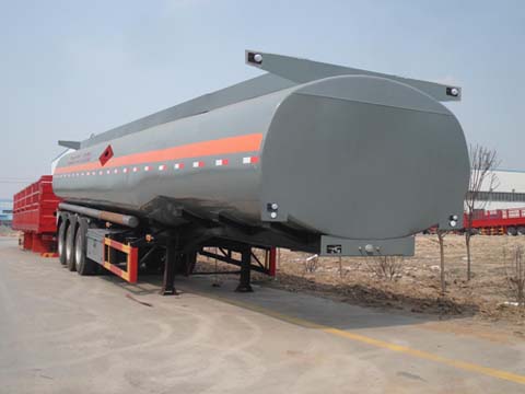 驼山13米28吨化工液体运输半挂车(WFG9401GHY)